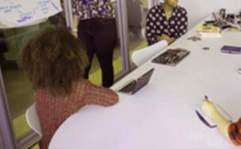 �칫����Ա�ϰ��깤���ܽ�