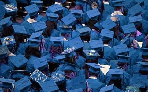 毕业生自我介绍【精品】