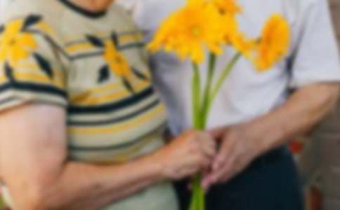 ���µĵ�Ǹ��