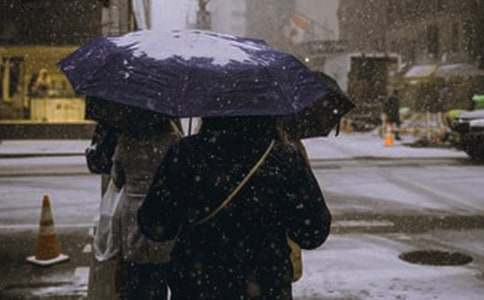 冬天的一年级作文