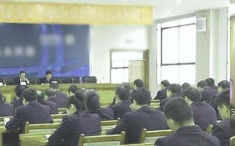 ��Ƹ�೤�ݽ���15ƪ