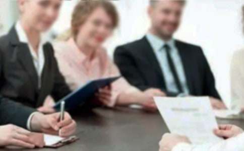 大学辅导员面试自我介绍