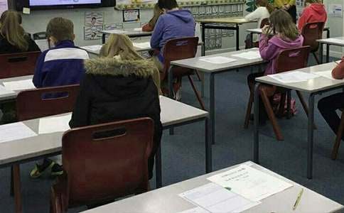 ��ĩ���Զ�Ա�ὲ����