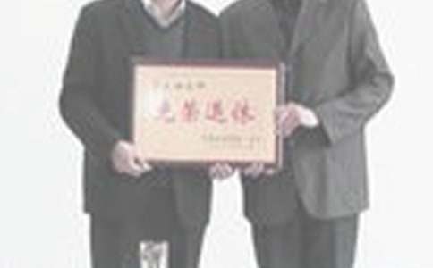 ���ݽ����´�