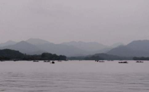 西湖写景作文汇编7篇