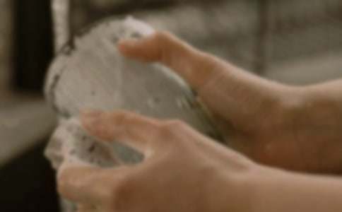 ������ϴ������600��4ƪ