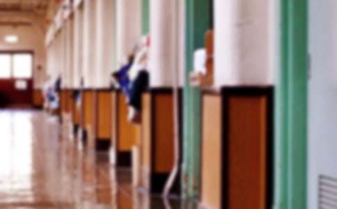 ѧУ��ȫ�����Ų�����ʵʩ�������ģ���ѡ10ƪ��