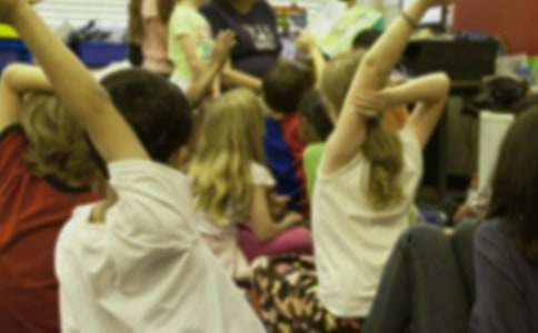 �׶�԰����