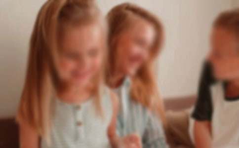 ��ʦ���ҽ��ܣ��ȣ�