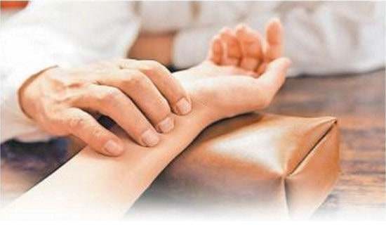 �ٴ�ҽ��������ְ����